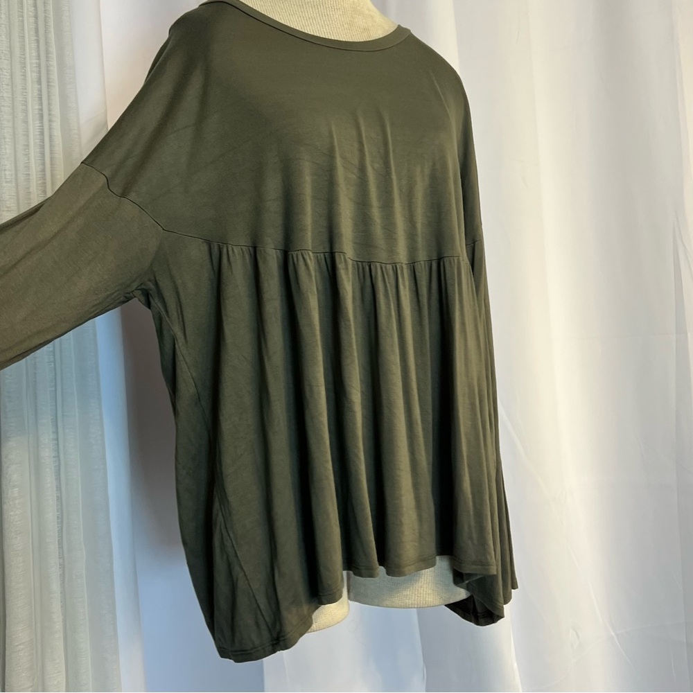 Cotton Bleu Women’s Size L Army Green Long Sleeve Boat Neck Comfy Top stretch